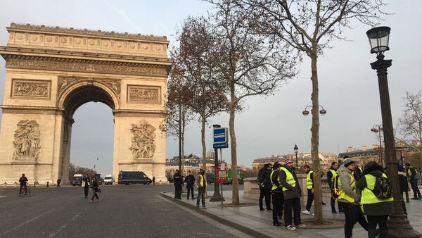 L'acte 5 des Gilets jaunes sous haute surveillance à Paris, 15 décembre 2018 - Sputnik Afrique