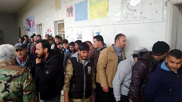 Des anciens radicaux rejoignent les rangs de l'armée