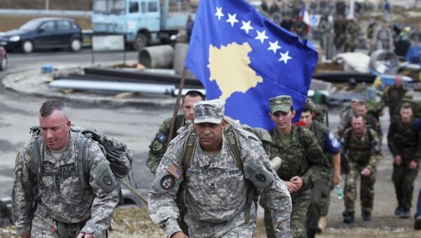 La Force de sécurité du Kosovo (KSF) et des soldats américains - Sputnik Afrique
