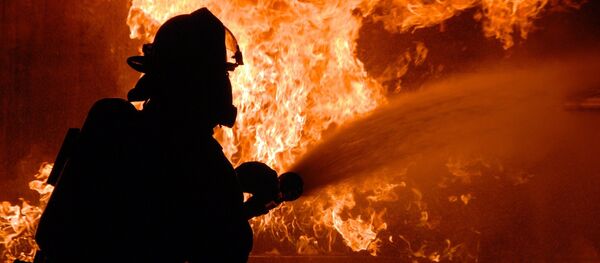 Un bombero (archivo) - Sputnik Afrique