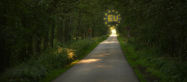 La Serbie pourrait-elle adhérer à l’UE sans renoncer à son amitié avec la Russie? - Sputnik Afrique