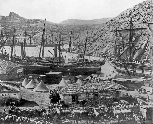 Baie de Cosaque, le port de Balaklava en 1855 - Sputnik Afrique
