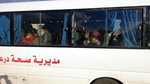Les réfugiés syriens en Jordanie rentrent dans leur pays Les réfugiés syriens en Jordanie rentrent dans leur pays - Sputnik Afrique