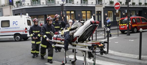 Opération de sauvetage après une explosion rue de Trévise, à Paris Opération de sauvetage après une explosion rue de Trévise, à Paris - Sputnik Afrique