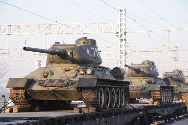 Le char T-34: retour à la Patrie - Sputnik Afrique
