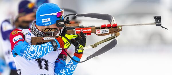 Alexander Loginov lors du sprint 10 km à Oberhof - Sputnik Afrique