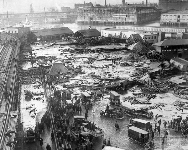 Le panorama de Boston après un raz-de-marée de mélasse 1919 Le panorama de Boston après un raz-de-marée de mélasse 1919 - Sputnik Afrique