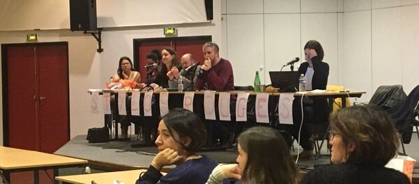 L'assemblée des Stylos rouges à Créteil le 16 janvier 2019. - Sputnik Afrique