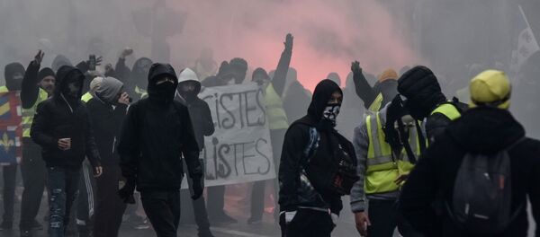 Acte 10 des Gilets jaunes à Paris - Sputnik Afrique