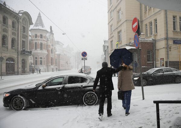 Moscou sous un manteau de neige - Sputnik Afrique