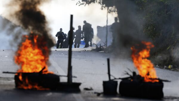 Protestations antigouvernementales à Caracas - Sputnik Afrique