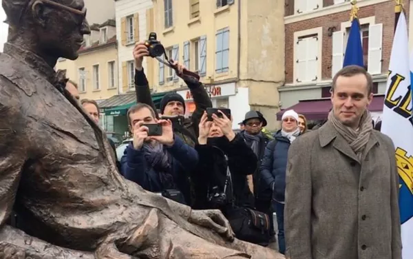 Le monument à la mémoire du Corbusier a été inauguré à Poissy le 24 janvier 2019 Le monument à la mémoire du Corbusier a été inauguré à Poissy le 24 janvier 2019 - Sputnik Afrique