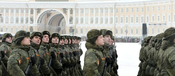 Saint-Pétersbourg commémore les 75 ans de la fin du siège de Léningrad Saint-Pétersbourg commémore les 75 ans de la fin du siège de Léningrad - Sputnik Afrique