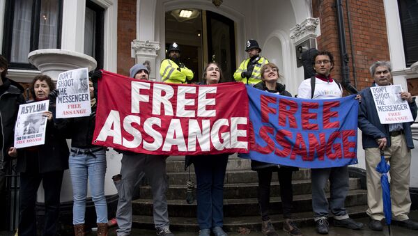 partisans de Julian Assange - Sputnik Afrique