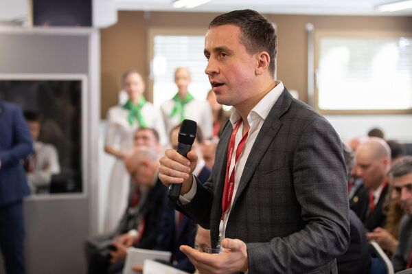 Alexander Ivanov, à la Maison de la Russie du forum de Davos - Sputnik Afrique