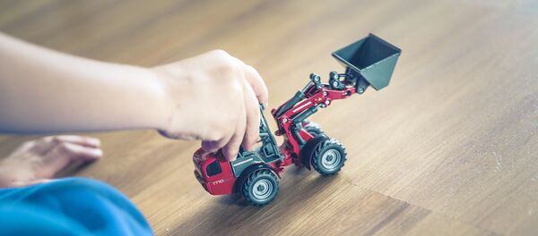 Un mini-excavateur (image d'illustration) - Sputnik Afrique