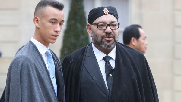 Le prince Moulay El Hassan et le roi Mohammed VI à l'Élysée - Sputnik Afrique