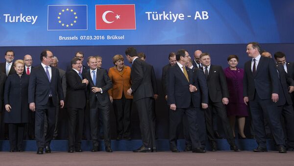 Avant la signature d'un accord UE-Turquie sur les migrants - Sputnik Afrique