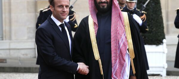 Emmanuel Macron et Mohammed bin Salman, 10 avril 2018 à Paris Emmanuel Macron et Mohammed bin Salman, 10 avril 2018 à Paris - Sputnik Afrique
