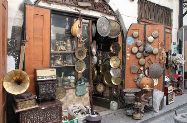 À Damas, la guerre a obligé bien des antiquaires à changer de métier  - Sputnik Afrique