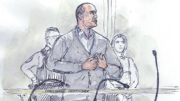 This court sketch made on February 13, 2019 shows Christophe Dettinger, a former boxer, standing during the opening hearing of his trial over the assault of a police officer during 'yellow vest' protest (gilets jaunes), at the Paris courthouse. - Sputnik Afrique