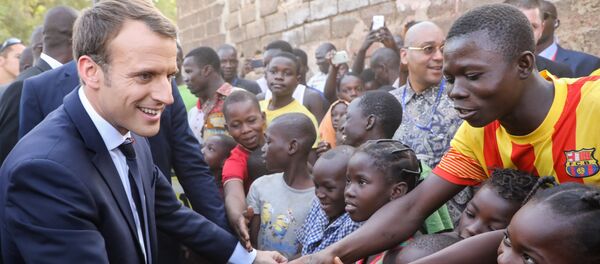 Emmanuel Macron au Burkina Faso - Sputnik Afrique