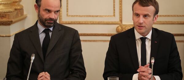 Edouard Philippe et Emmanuel Macron - Sputnik Afrique