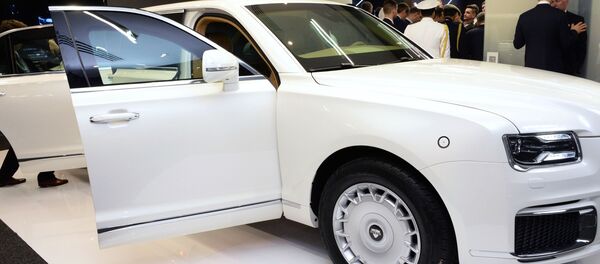 Présentation de la limousine Aurus à Abou Dhabi - Sputnik Afrique