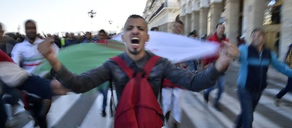 Manifestations contre le 5e mandat de Bouteflika - Sputnik Afrique