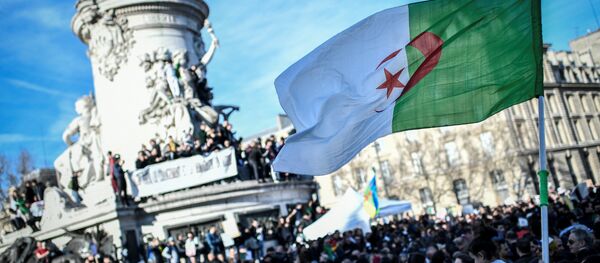 Place de la Republique - Sputnik Afrique