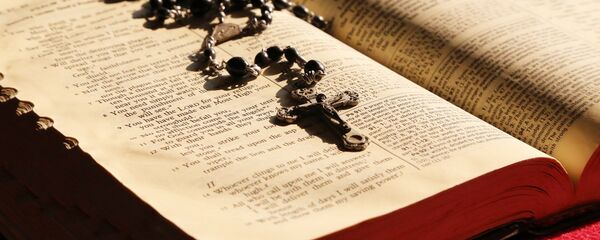 croix catholique - Sputnik Afrique