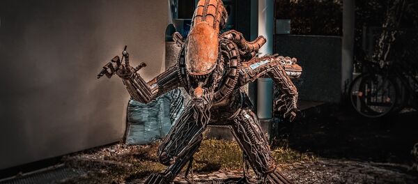 Alien - Sputnik Afrique