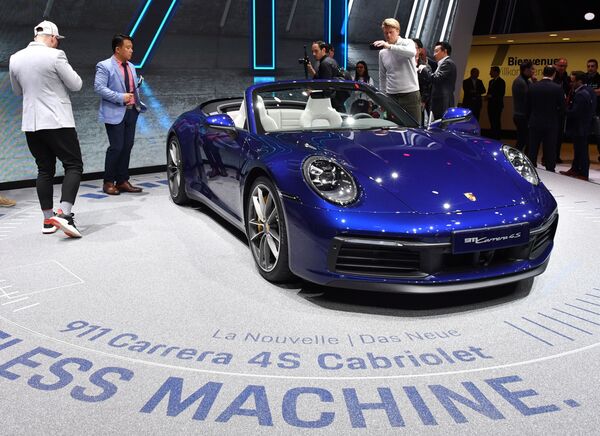 Aurus, Buggatti, Porsche au Salon international de l’automobile de Genève - Sputnik Afrique