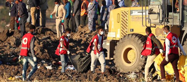 Opérations de recherches sur le lieu du crash de l’avion de la compagnie Ethiopian Airlines. - Sputnik Afrique