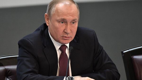Президент РФ В. Путин принял участие в заседании коллегии МВД РФ - Sputnik Afrique