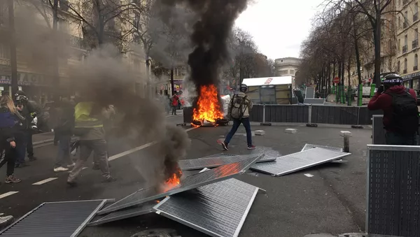 Acte 18: les Gilets jaunes défilent à Paris, le 16 mars 2019 - Sputnik Afrique