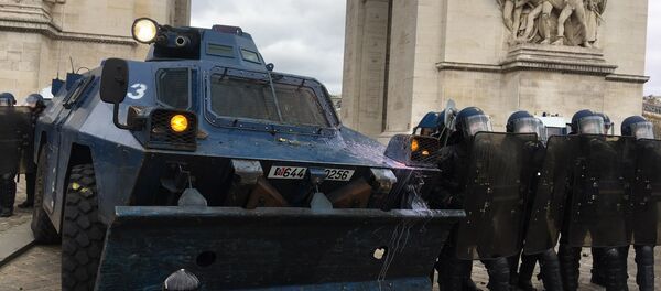 Acte 18: les Gilets jaunes défilent à Paris, le 16 mars 2019 - Sputnik Afrique