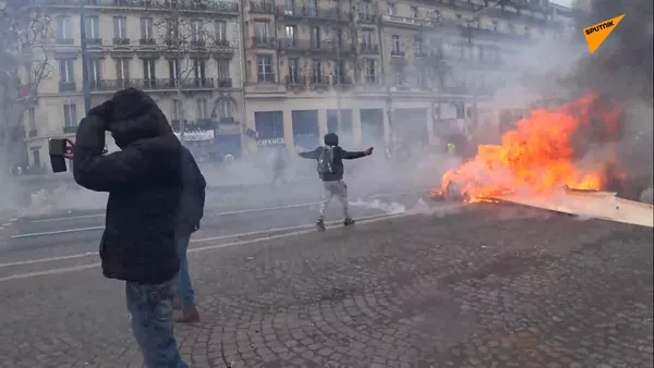 Acte 18: les Gilets jaunes défilent à Paris, le 16 mars 2019 - Sputnik Afrique
