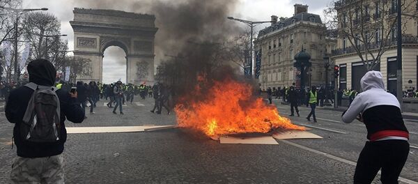 Acte 18: les Gilets jaunes défilent à Paris, le 16 mars 2019 Acte 18: les Gilets jaunes défilent à Paris, le 16 mars 2019 - Sputnik Afrique