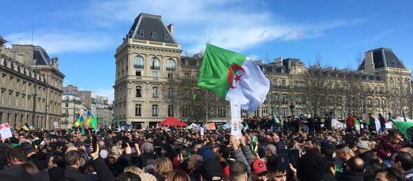 Manifestation à Paris - Sputnik Afrique