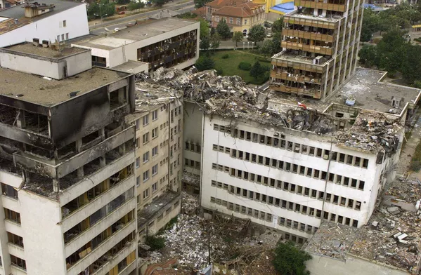 Un crime dont le souvenir reste vivace: l’opération de l’Otan contre la Yougoslavie Un crime dont le souvenir reste vivace: l’opération de l’Otan contre la Yougoslavie - Sputnik Afrique