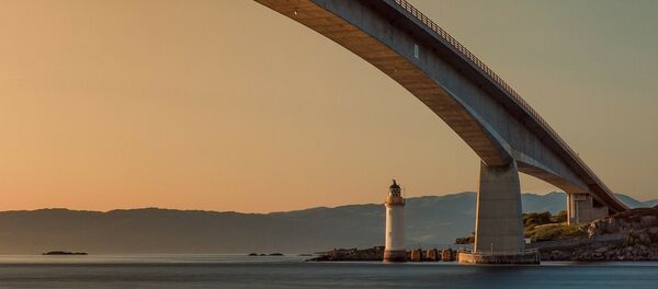 Pont - Sputnik Afrique