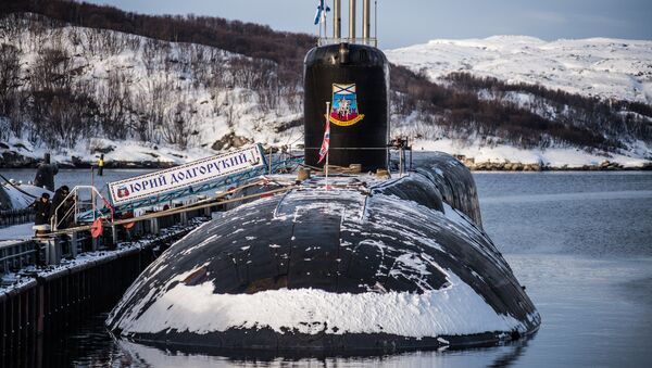 Атомная подводная лодка К-535 Юрий Долгорукий на причале в Гаджиево.  - Sputnik Afrique