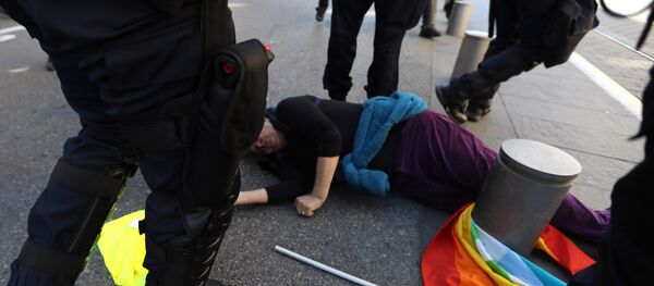 La blessure d’une septuagénaire lors de l’acte 19 des Gilets jaunes à Nice - Sputnik Afrique