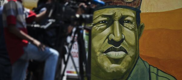 Graffiti de l'ancien président du Venezuela Hugo Chavez - Sputnik Afrique