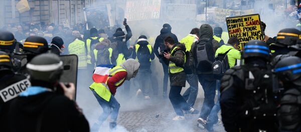 Gilets jaunes - Sputnik Afrique