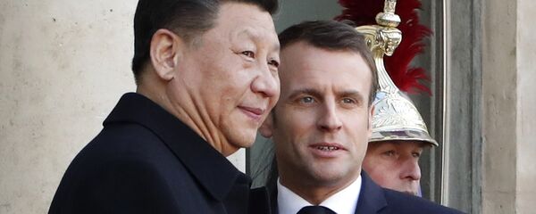 Emmanuel Macron et Xi Jinping Emmanuel Macron et Xi Jinping - Sputnik Afrique