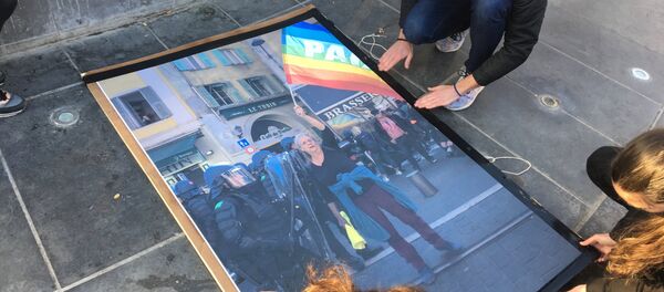Soutien de Geneviève Legay, place de la République à Paris, 26 mars 2019 - Sputnik Afrique