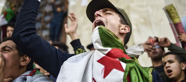 Protestations à Alger - Sputnik Afrique