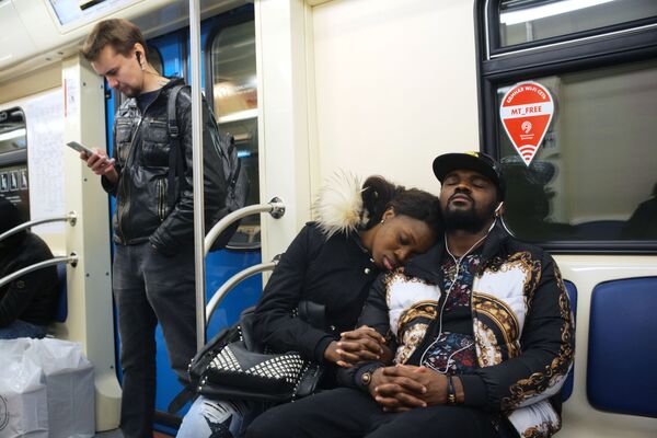 Une journée dans le métro de Moscou - Sputnik Afrique